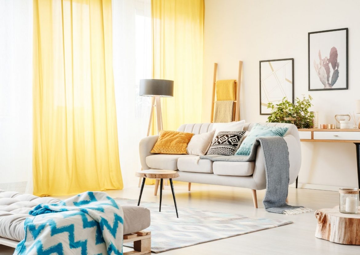 Lange Gardinen für eine behagliche Wohnatmosphäre